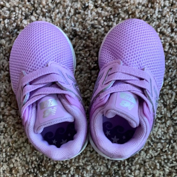 journeys kidz new balance